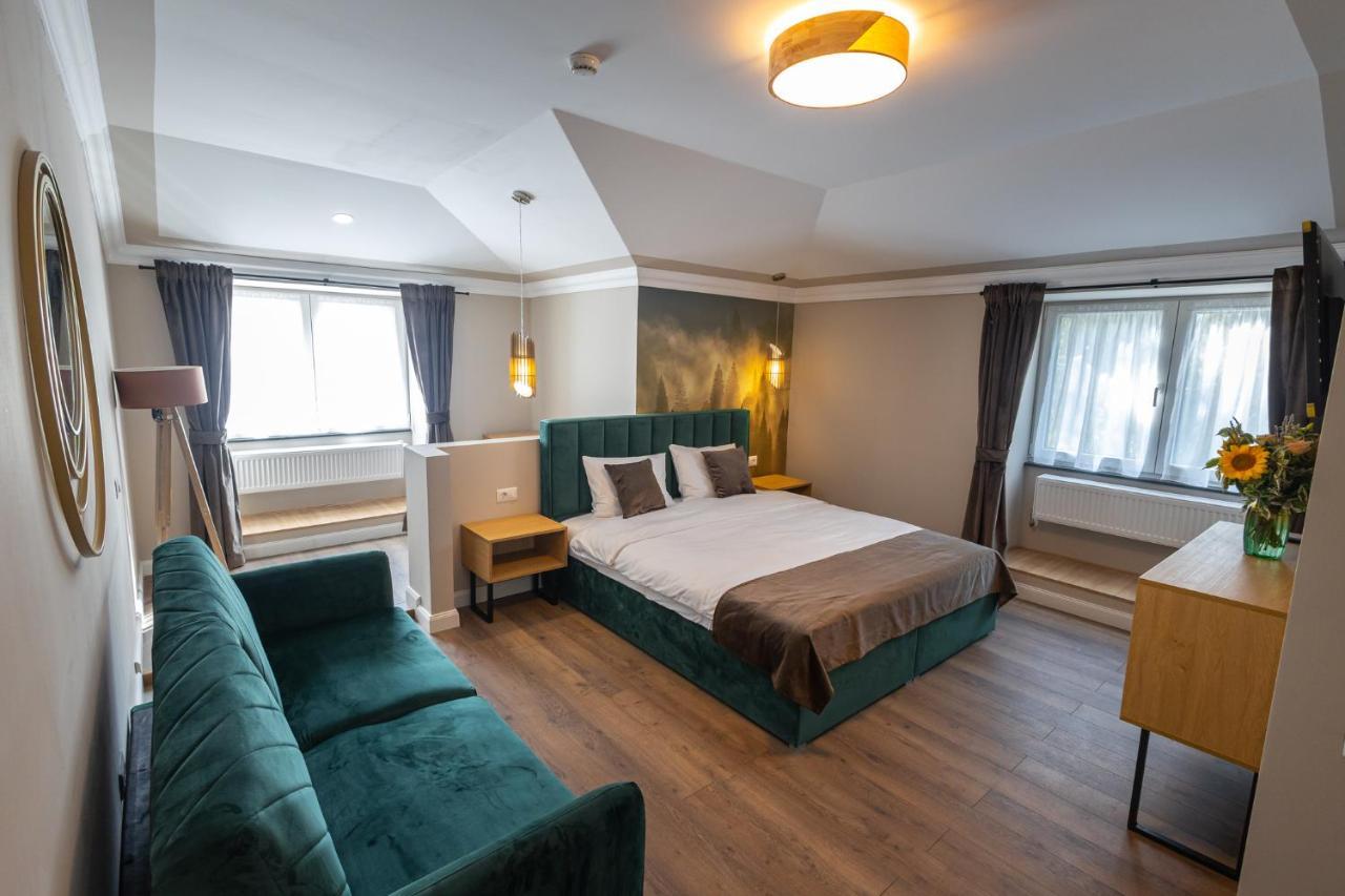 קאמפולונג מולדובנסק B59 Boutique Hotel מראה חיצוני תמונה