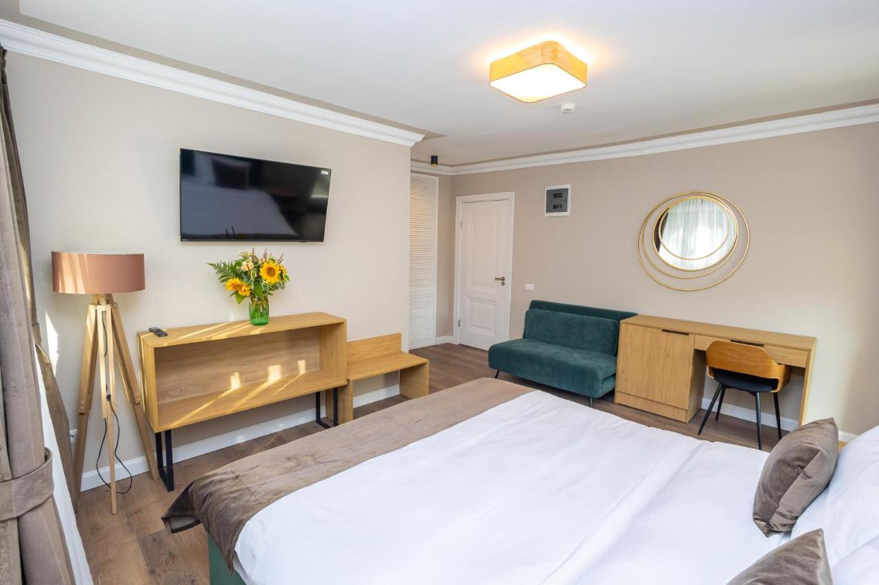 קאמפולונג מולדובנסק B59 Boutique Hotel מראה חיצוני תמונה