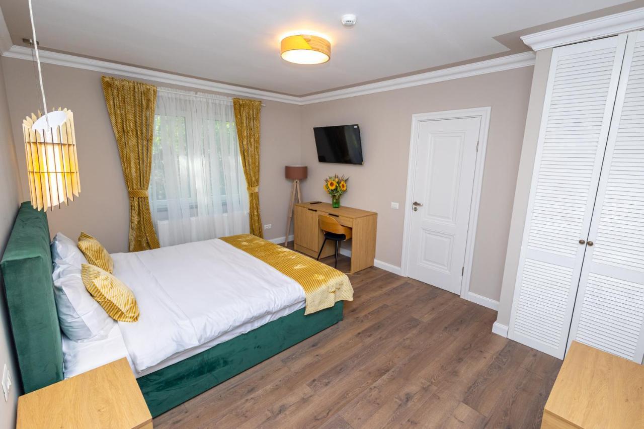 קאמפולונג מולדובנסק B59 Boutique Hotel מראה חיצוני תמונה